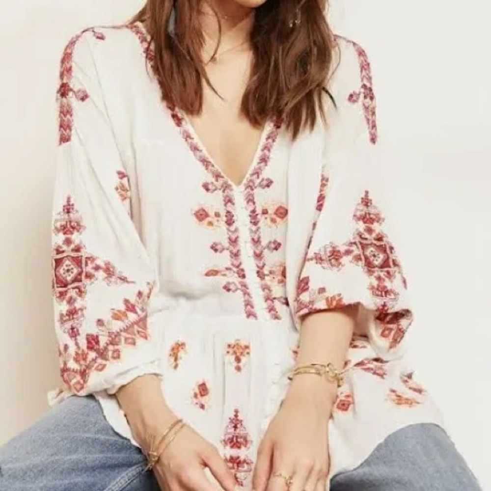 Free People Arianna Tunic Embroidered Flowy V Neck Size Small Boho Festival